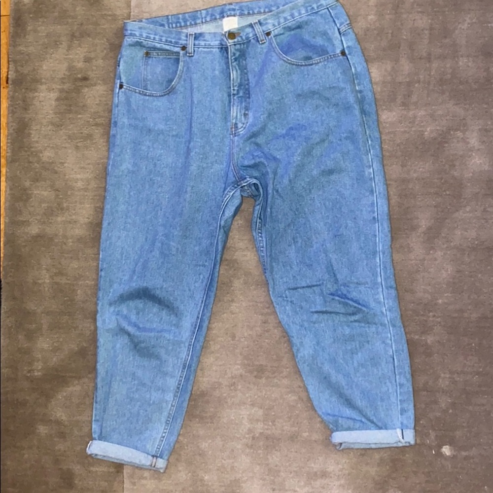 Light Wash Mom Jeans